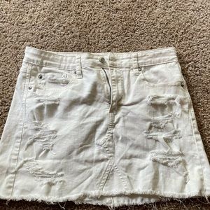 American eagle white denim skirt